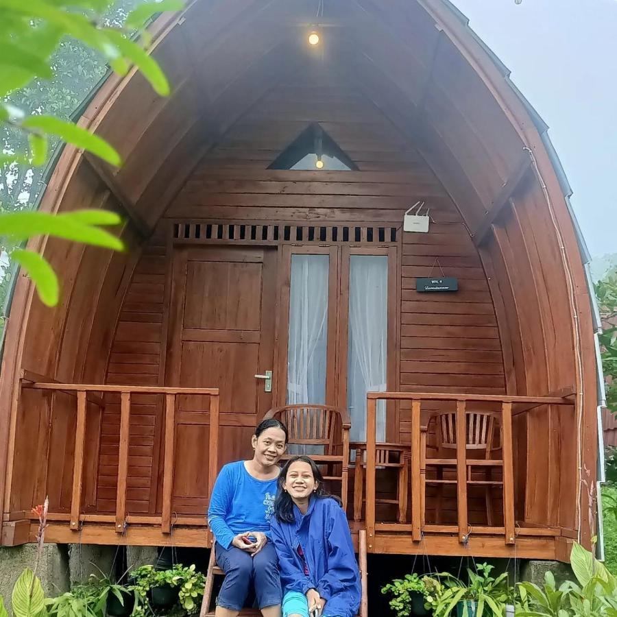 Villa Wooden House Paseban à Bogor Extérieur photo
