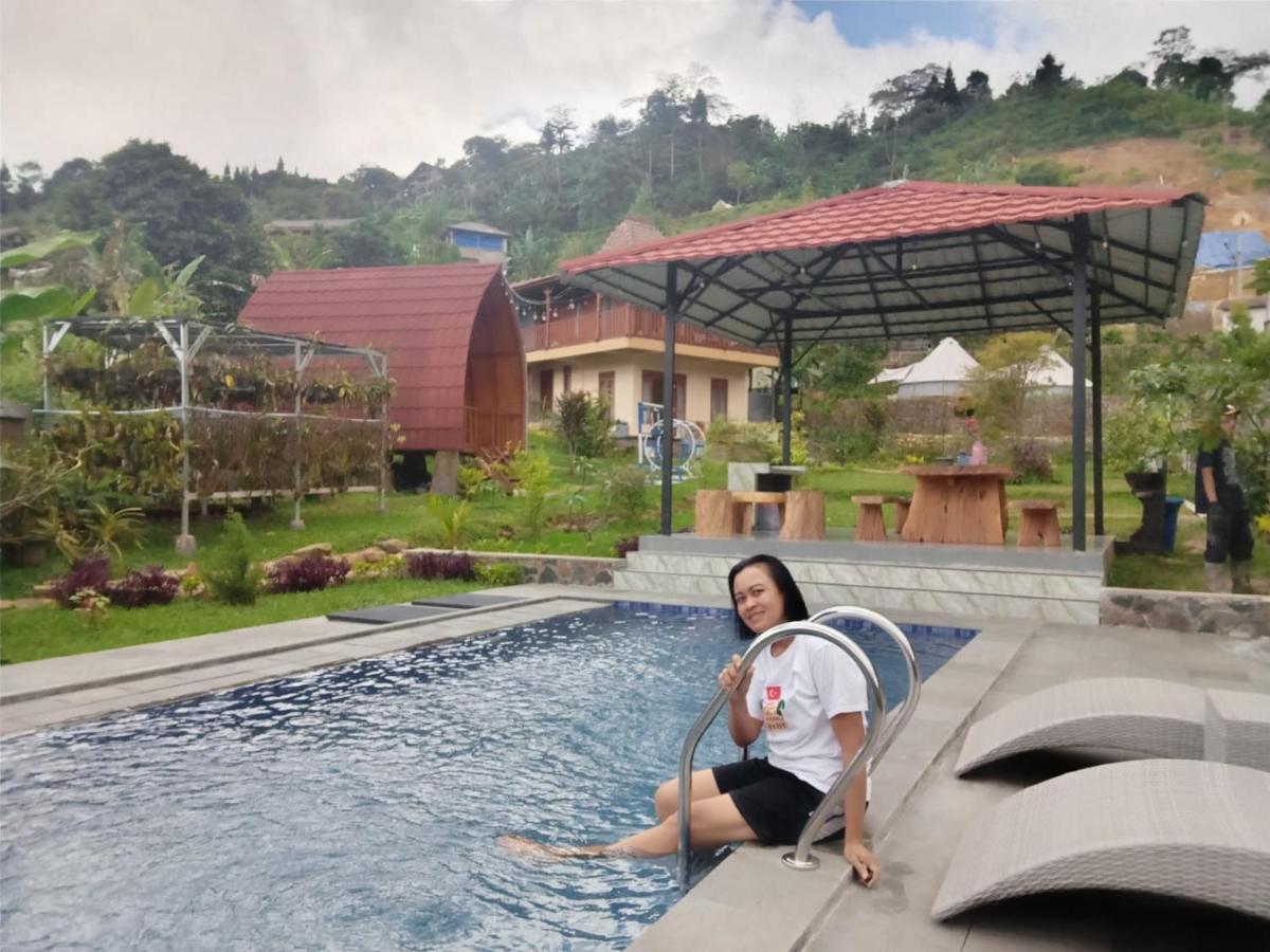 Villa Wooden House Paseban à Bogor Extérieur photo