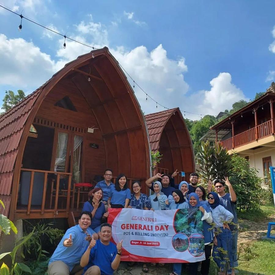 Villa Wooden House Paseban à Bogor Extérieur photo